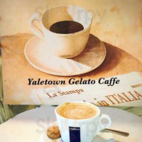 Tre Galli Gelato Caffe outside