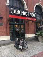 Chronic Tacos outside