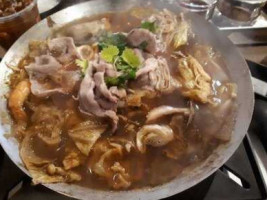 Boiling Point Fèi Diǎn food