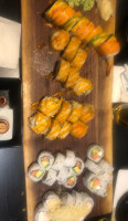 Sushi Zuki food