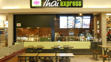 Thai Express St-jérôme inside