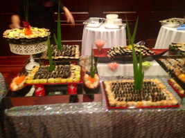 Metsuyan Sushi Express food