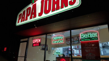 Papa John's Pizza food