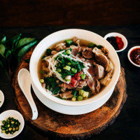 Saigon Star Ultimate Subs Grill food