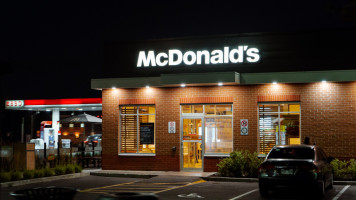 Mcdonald's outside