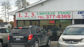 123 Chinese Food outside