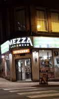 Mezza Lebanese Kitchen food