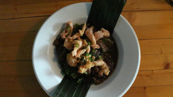 Khao House food