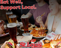 St. Louis Grill food