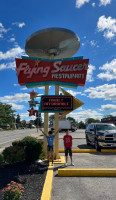 Flying Saucer outside