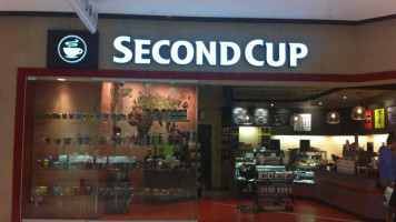 Second Cup Café inside