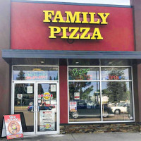 Family Pizza Taylor Street food
