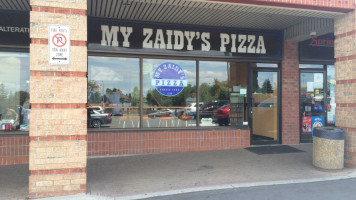 My Zaidy's Pizza food