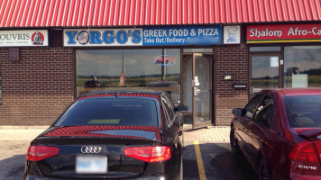 Argos Greek Pizza outside
