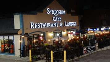 Symposium Cafe Restaurant & Lounge - Thornhill food