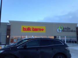 Bulk Barn outside