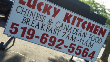 Lucky Kitchen outside