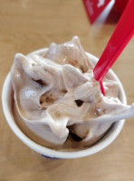 Dairy Queen (treat) food