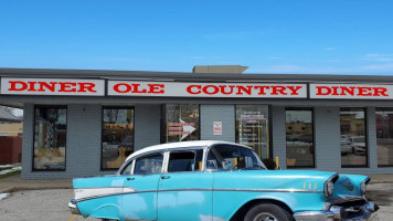 Ole Country Diner outside