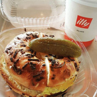 Kettlemans Bagel food