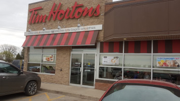 Tim Hortons outside