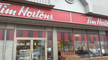 Tim Hortons outside