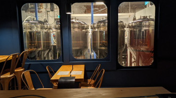 Galaxie Craft Brewhouse inside