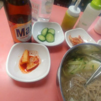 Mom's Korean Food food