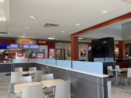 Wendy's inside