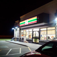 7-eleven inside