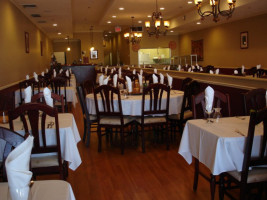 India Gate Exclusive Indian Cuisine food