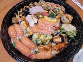 Hiroi Sushi food