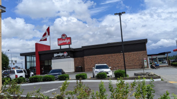 Wendy's Restaurant Of Canada outside