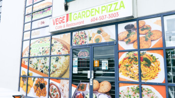 Vege Garden Pizza & Coffee Shop food