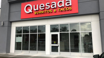 Quesada Burritos Tacos outside