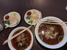 Pho Maxim Thai & Vietnamese Restaurant food