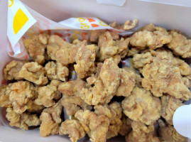 C&t Fried Chicken Dà Jī Zhà Jī food