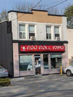 Egg Roll King outside
