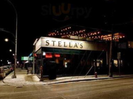 Stella’s outside