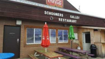 Schooners Galley Restaurant inside
