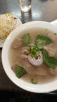 Pho Linh Linh Vietnamese Restaurant food