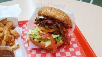 IT Char Burger food
