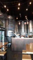 Beere Brewing Company inside