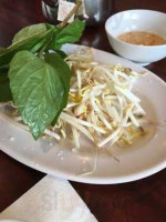 Pho Van Vietnamese Noodle House food