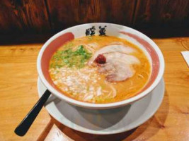 Maruko Japanese Noodle House food