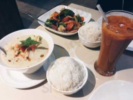 Thai on Yonge food