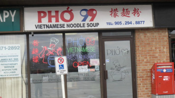 Pho 99 Fine Vietnamese Restauraunt food
