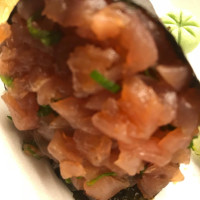 Aki Shushi food