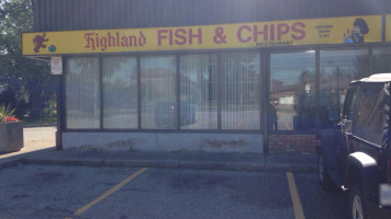 Highland Fish Chips outside