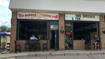 The Barber Towne Pub food